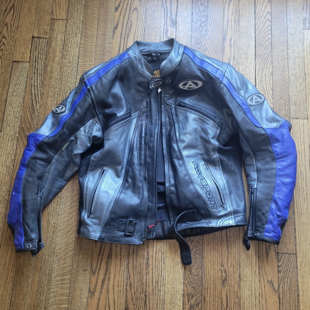 Motorcycle jacket